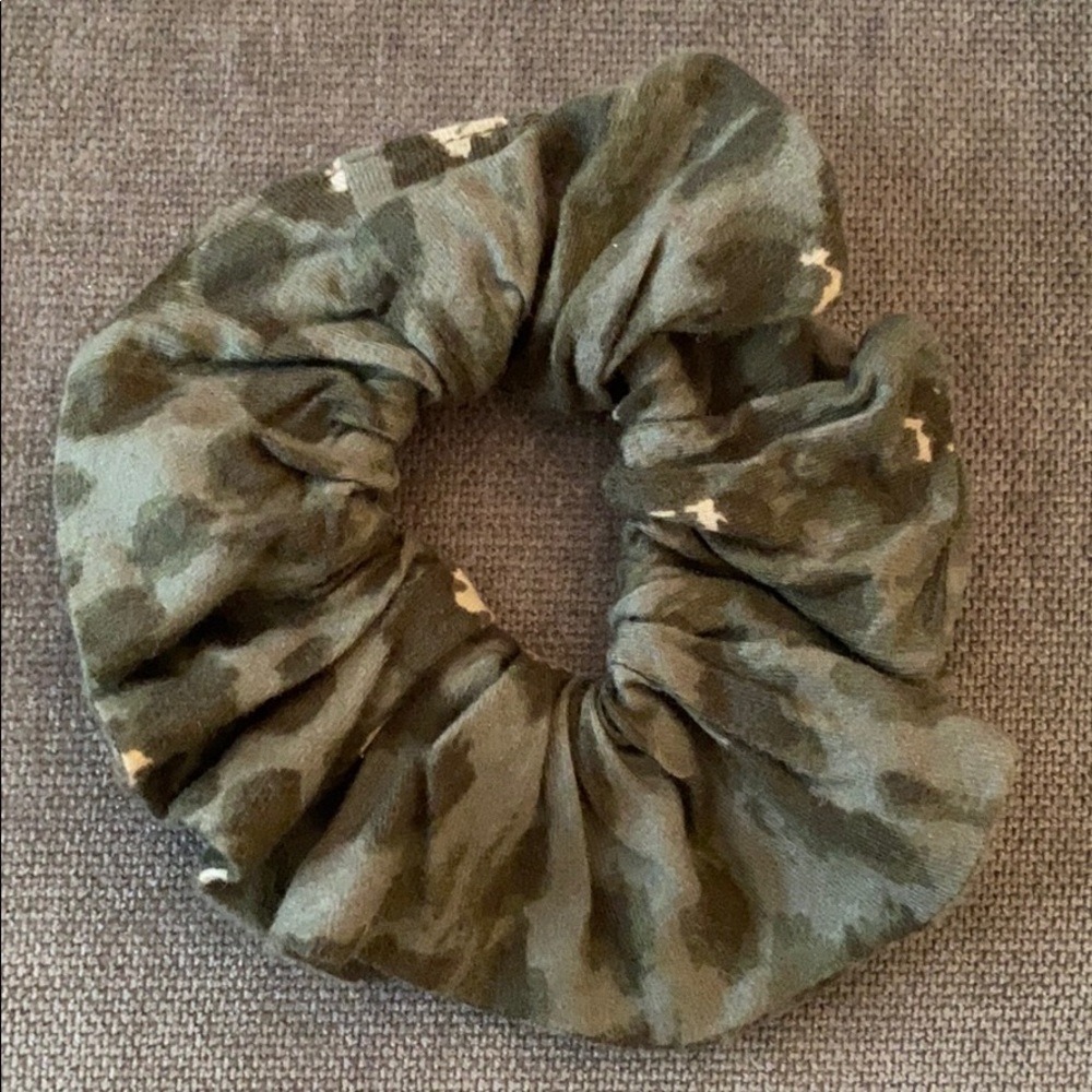 Hair Scrunchie